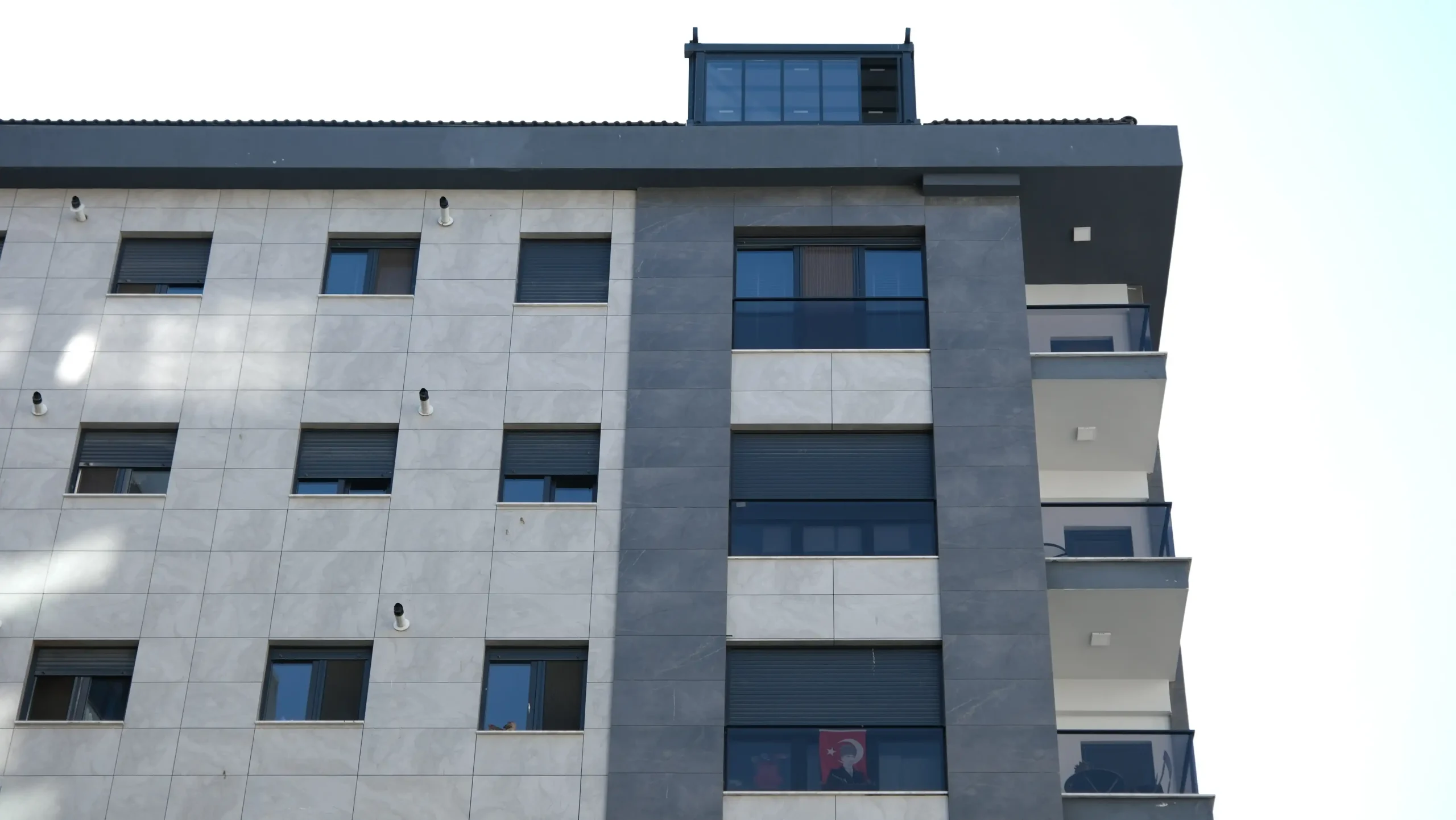 Özenc_Apt (1)